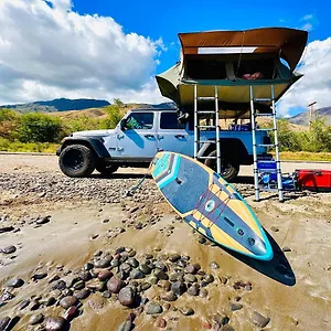  Luxury tent Aloha Glamp's Maui Rooftop Adventure