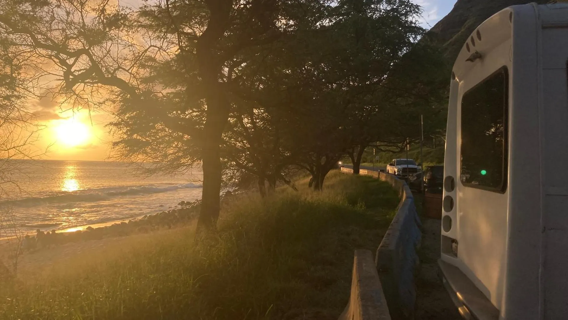 Oahu Camper Adventures Hotel Kailua
